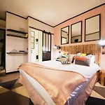Madrigal Hotel