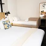 Hotel Madrigal Paris