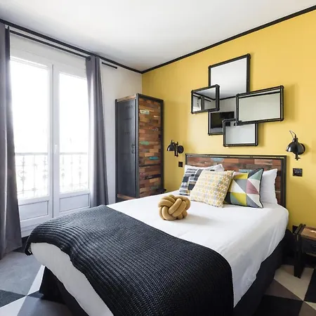 Hotel Madrigal Paris
