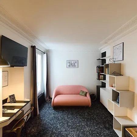 Hotel Madrigal Paris