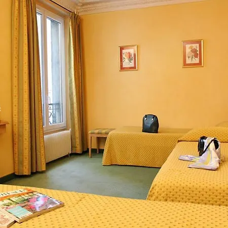 Hotel Madrigal