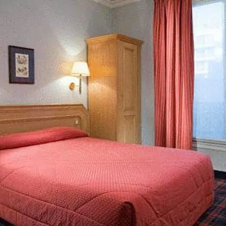 Madrigal Hotel