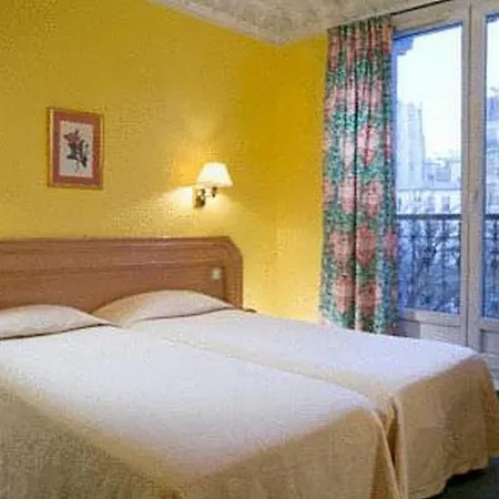 Madrigal Hotel