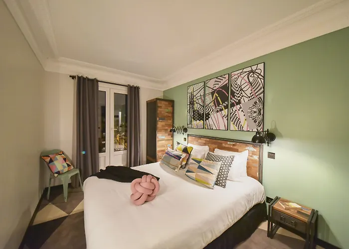 Madrigal Hotel Parijs